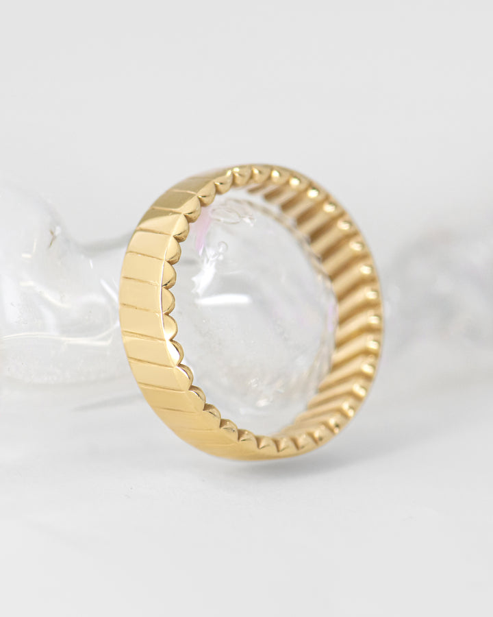 Diagonal Groove Ring with Set Stone