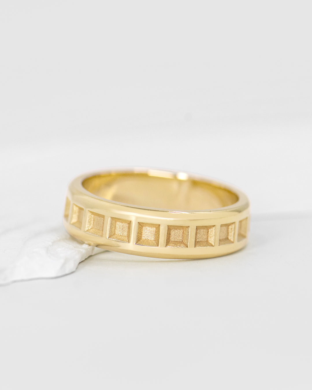 Hollowed Squares Ring