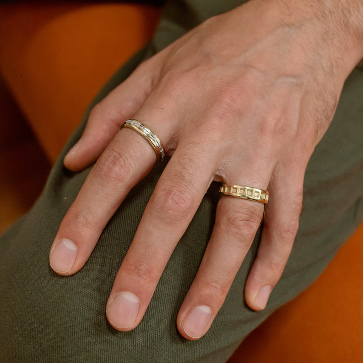 Hollowed Squares Ring