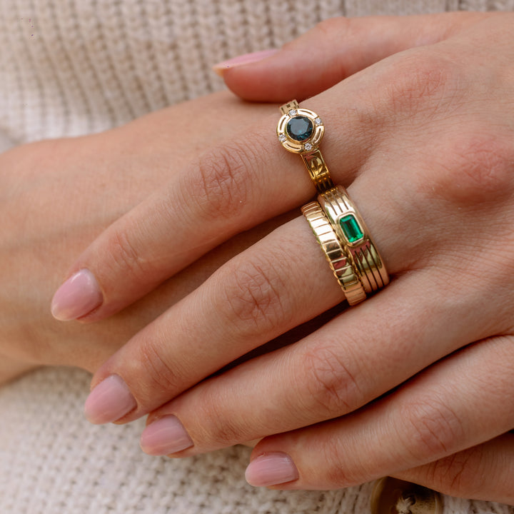 Slim Diagonal Groove Ring