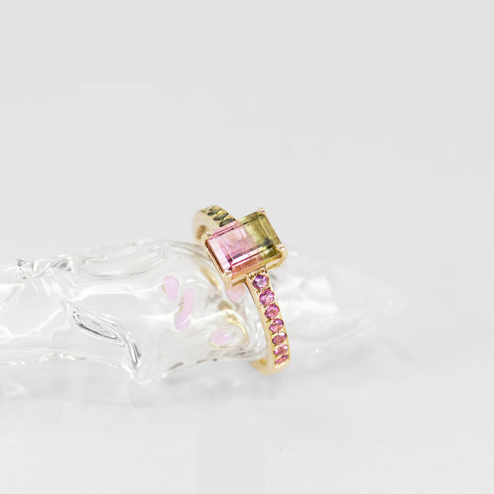 Watermelon Sugar Ring - Small, Single Row Style