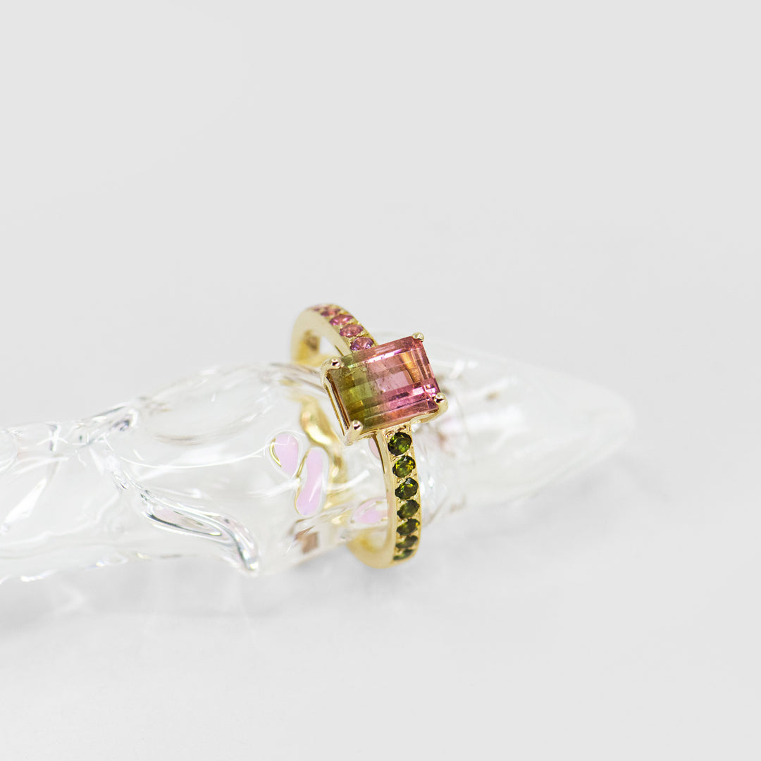 Watermelon Sugar Ring - Small, Single Row Style